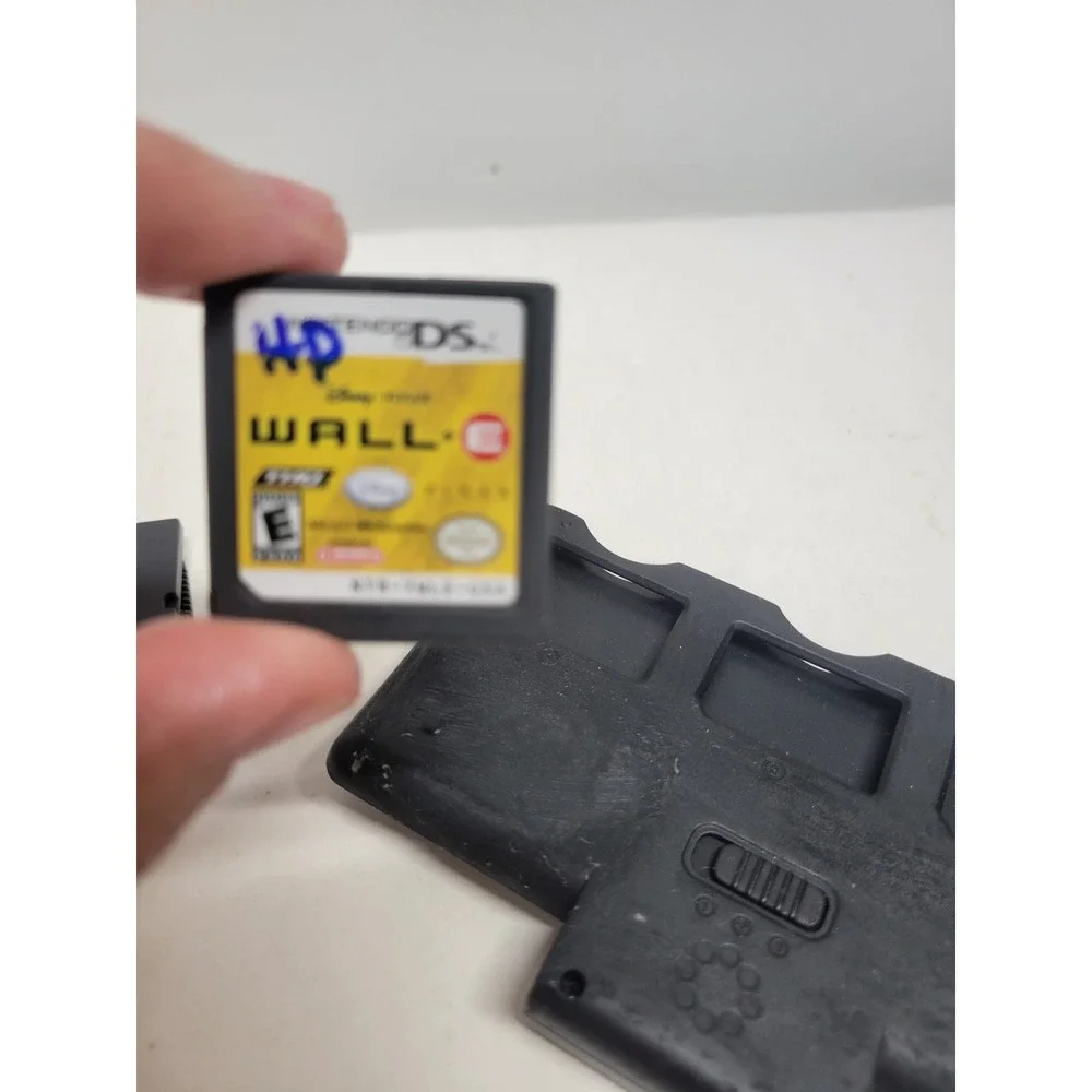 Lot of 4 Memorex Universal Game Selector‎ Nintendo DS 3 Game Cartridge pokeman